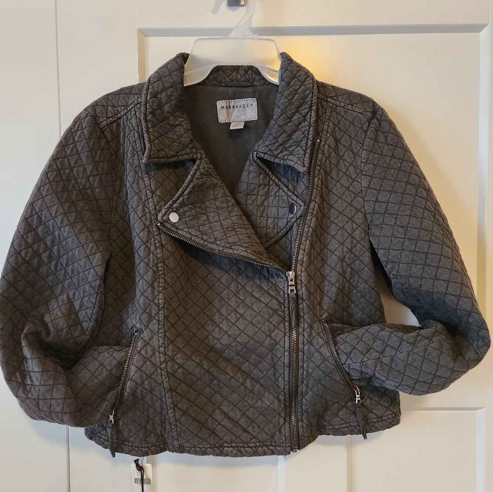 NWT Quilted Cropped Moto style sz M